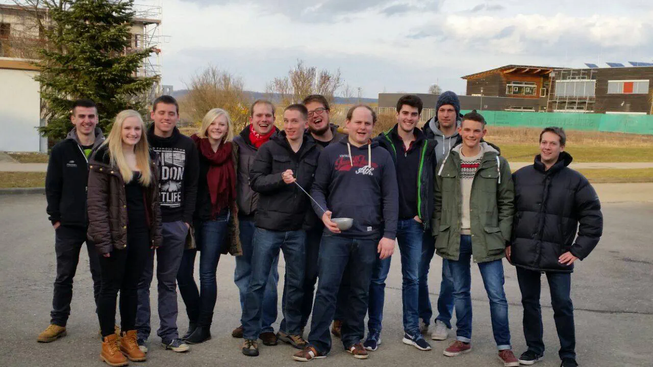 Die Jugend beim Volleyballturnier in Grabenstetten
